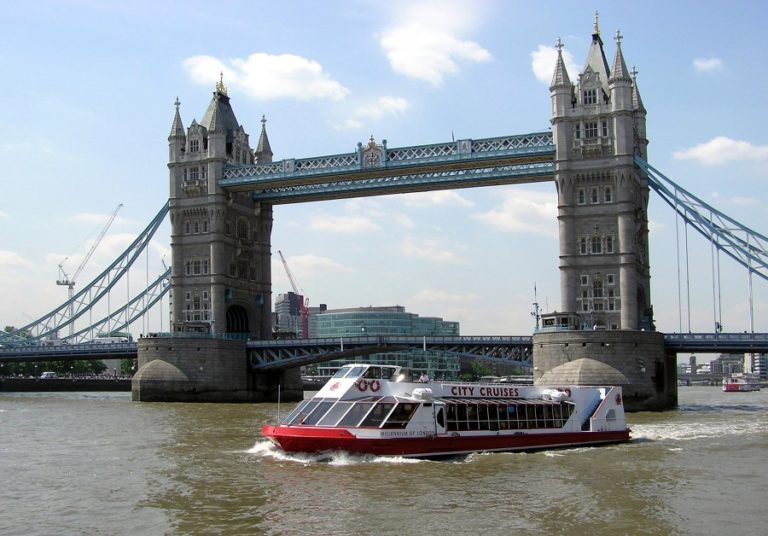 boat trip from london eye to greenwich